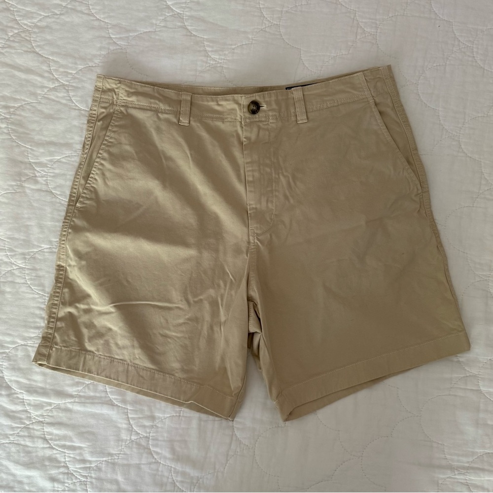 Vineyard Vines Tan Flat Front Men's Shorts